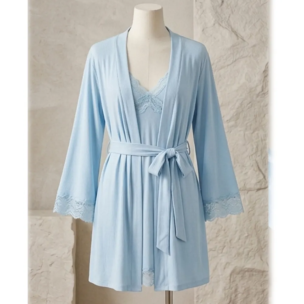 Caprisious Lace-Trimmed Ribbed Lounge Set